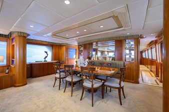 THE BEELIEVER 9 DINING