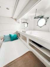 LAZIZA 33 Guest Twin Cabin