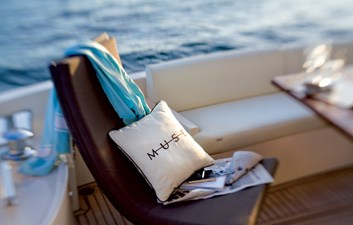 74 Muse (Demo Boat) 9 Rodman Muse 74 Flybridge