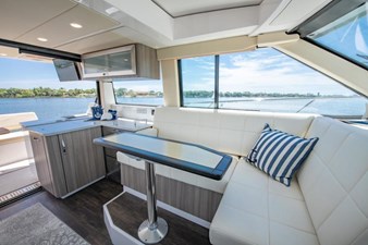 Regal 38 18 