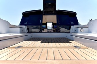 WB 7.5m CUSTOM LIMO TENDER 21 