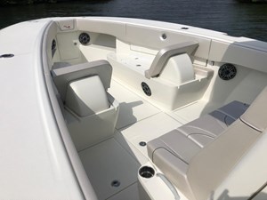 SeaVee 370 11 8924135_20230626120439469_1_XLARGE