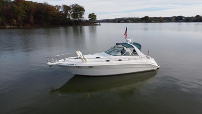 1997 Sea Ray 330 Sundancer 1 