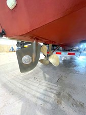 SWEET GAL 27 Prop and Rudder