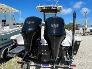 2020 Everglades 273 36 