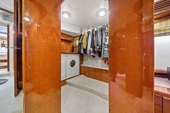 Off the Grid 29 30 _ 2006 65ft Marquis Motor Yacht Pilot House OFF THE GRID