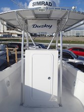 - 34 35_2021 25ft Dusky 252 T