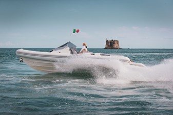 SACS Strider 11 5 5. SACS Strider 11  2019 (Limo) - Exterior