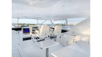 2007 Hatteras 64 Motor Yacht  49 