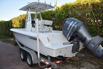 Contender 22 Sport 25 4 Rod Holders on Aft T-Top, 24-Inch Gunwale Height Aft  