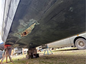 2003 Cruisers 3075 Express 19 