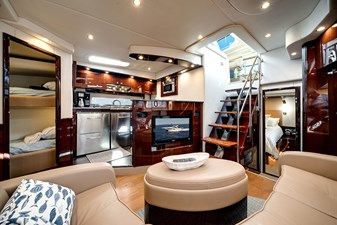 RECON ROYALE 25 Salon/galley