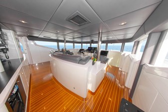 High Occupancy 132 164 OCEANFAST 1989 MAIN HELM AREA 4