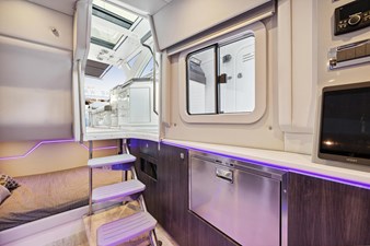 - 6 7_2023 43ft Formula 430 SSC