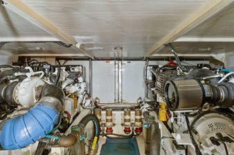 ER 43 44_2000 65ft Pacific Mariner 65 ER