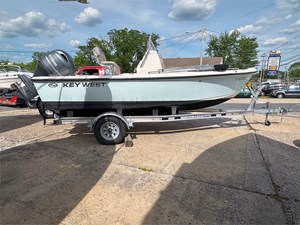   17' Key West 2023 1720CC 4 