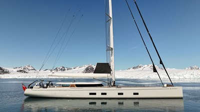 Canova 61 