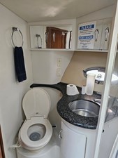 Carver 444 Motor Yacht 15 