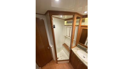 Mikelson 57 Luxury Sportfisher 21 