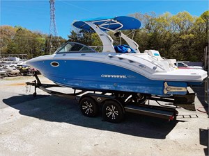 2017 Chaparral 244 Surf 0 1