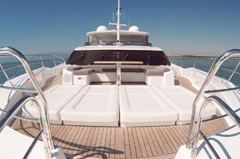 Melissa 28 115-2011-Sunseeker-34-Metre-Yacht-12
