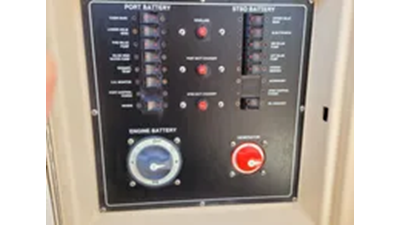 2009 Mainship 34 Trawler 28 