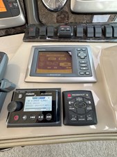 ALMAS DEL MAR 10 Vessel status display, stereo contrtols, Skyhook control