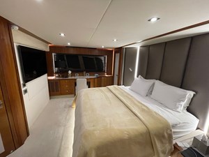 Blade 6 12 MASTER CABIN4