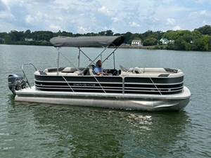 2021  Berkshire 24 RXF CTS 17 