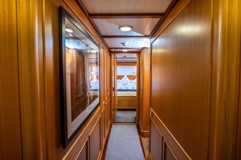 Fortuna 17 Companionway