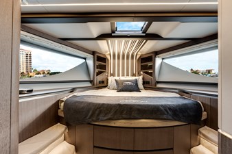 Yacht 51 Bow VIP Stateroom