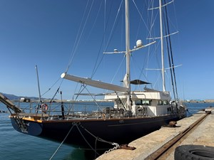 42 M Motorsailor  34 