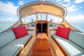 ENCORE 3 Cockpit Center