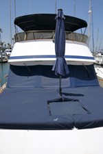 LOVE U 2 48 Foredeck