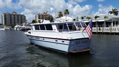 MY ALIBI 57 Stern Quarter  