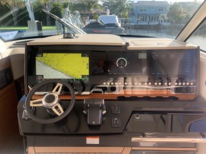 - 10 11_2022 48ft Tiara 48 LS