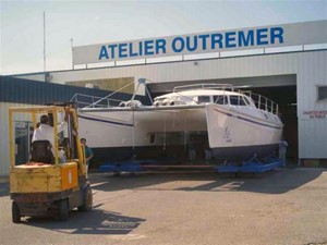 42' 2007 Outremer 42 4 Launch