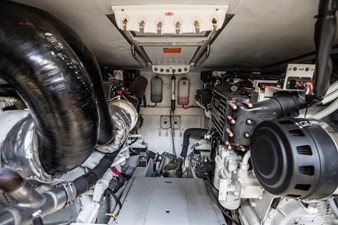 2007 Azimut Flybridge Evolution 66 