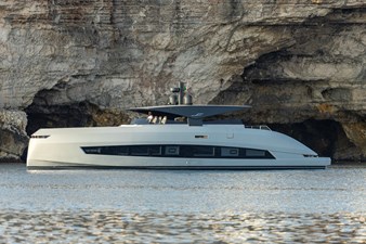MANDAYACHT S07 SPIDER 39 S07 SPIDER