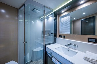 2017 Cruisers Yachts 60 Cantius 43 