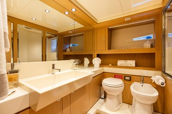 75' Riva 2012 40 GDC00239-Edit