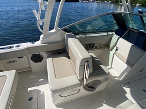 CASA - 2022 Boston Whaler 240 Vantage @ Cancun 8 