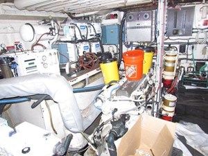 1982 Hatteras LRC Long Range Cruiser 42 43