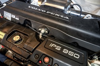 Wholesail II 62 Engines