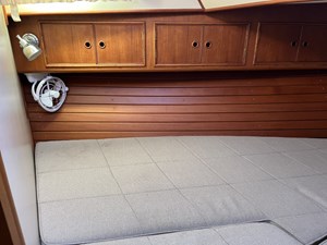 LIO KAI 21 V berth
