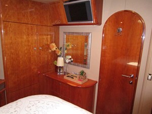 SEDONA 32 Forward VIP Looking Aft  