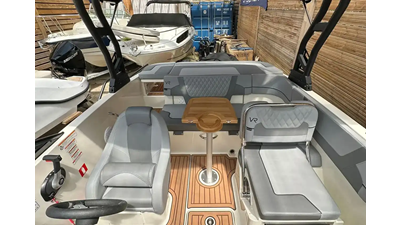 BAYLINER VR5 BR 20 BAYLINER VR5
