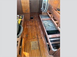 1969 HINCKLEY 38 25 