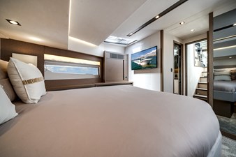 Wholesail II 44 Bow VIP Stateroom