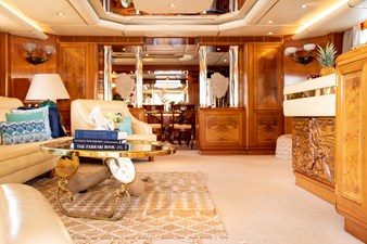 ALDONZA 11 Main Saloon